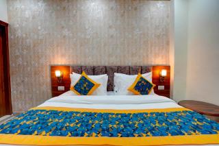 Relax Suites - Noida - 1