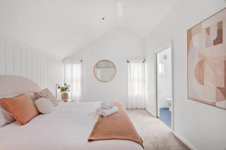 Urban Elegance in Alexandria with Parking - Sidney - 6