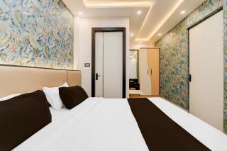 HOTEL O APPLE INN BEHIND STATE BANK OF INDIA - Alambagh - 2