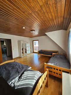 Mobilierte Monteuerswohnungen mit 6 Bett Stuttgart, Böblingen, Reutlingen, Waldenbuch - Waldenbuch - 5