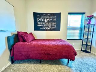 Green Meadow Homestay - San Antonio - 6