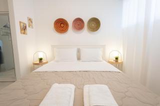 Angie by the sea - 9