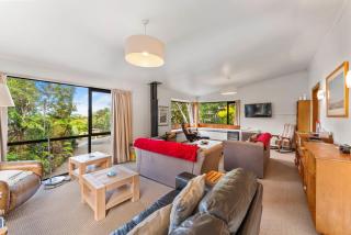 Pukawa Haven - Pukawa Bay Holiday Home - Kuratau - 7