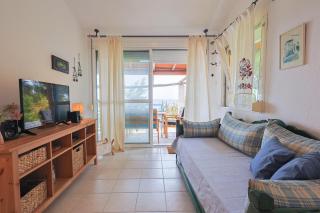 Angie by the sea - 3