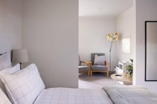 Modern, Comfortable Guest House - Havelock North - 9