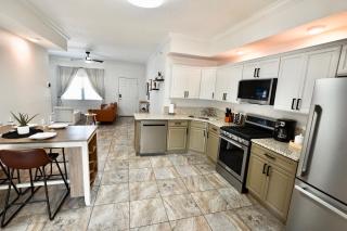 Luxury 2BD 2BTH Condo 5 - Cocoa Beach - 3