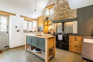 Threshing Mill - Marshfield - 1