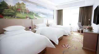 Vienna Hotel Qinghai Yushu Tangfan Avenue - Chumda - 1