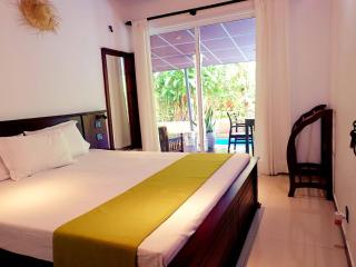Happy Three Holiday Homes - Hikkaduwa - 8