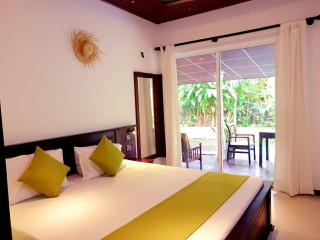 Happy Three Holiday Homes - Hikkaduwa - 2