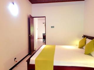Happy Three Holiday Homes - Hikkaduwa - 5