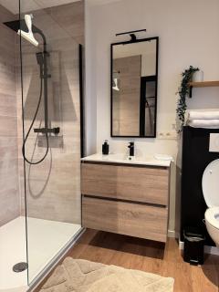 Suite en duplex avec jacuzzi et sauna privatif, au cœur de Veurne - Veurne - 2