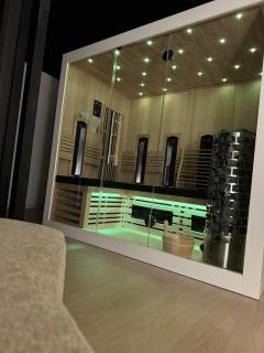 Suite en duplex avec jacuzzi et sauna privatif, au cœur de Veurne - Veurne - 1