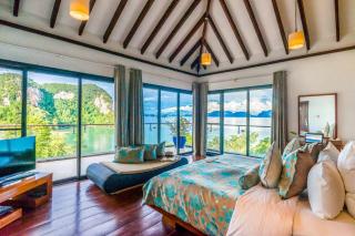 TreeHouse Villas - Hilltop Pool Villa - 5