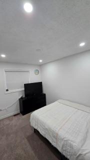 Beautiful, cozy and peaceful 2 bdrm and 2 bath home in Barrie - Barrie - 5