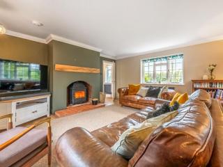 Scarrow Beck House - - 9