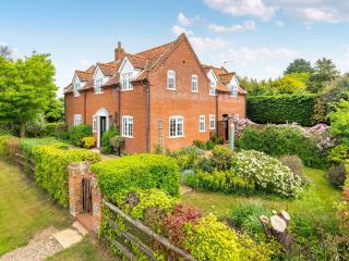 Scarrow Beck House - - 0