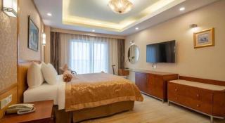 Qingdao Blue Horizon Hotel Huangdao - 1