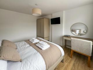 Harold House - Deal - 5