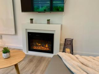 Modernes Waldhaus am Wasser I Whirlpool I Kamin I Feuerschale - 6