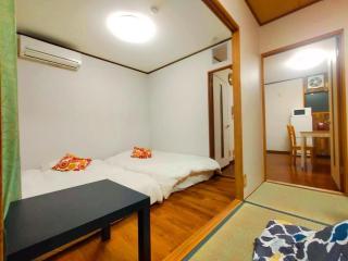 SECRET BASE Shin-Imamiya4 - Osaca - 1