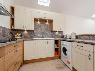 Parlwr Godro - Uk41513 - Llanfair Clydogau - 2