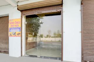 SPOT ON Dev Hotel - Noida - 1