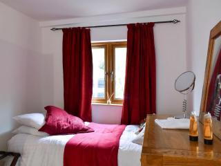 Oakwell Lodge - Rainham - 4