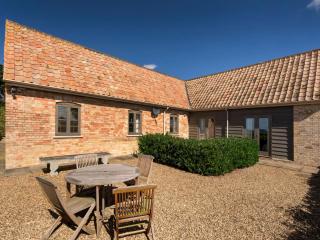 Len Cottage - Thurning - 0