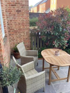 Lovely Bed and Breakfast in Chichester nr Festival Theatre City Centre and Goodwood Top Floor Spacious Kingsize Ensuite - Lavant - 3
