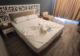 KUPALA BEACH HOTEL - Büyükeceli - 1