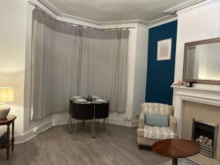 Cozy Cottage inspired 1 bed Flat - Romford - 5