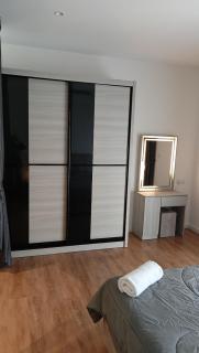 Quill Residence- Minimalist Urban Condo by Azmila - 1