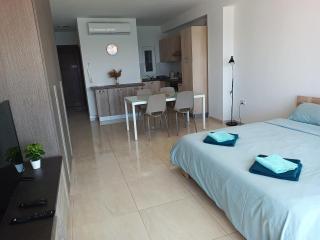 Seafront studio apartment San Paul's Bay - St. Paul's Bay - 8