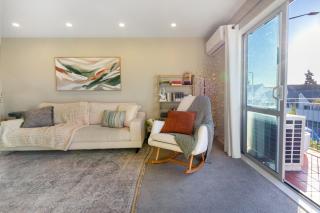 Central & Stylish - Modern Comfort in Christchurch - Christchurch - 7