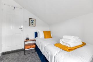 Spacious Sleeps6 Leisure Contractors SuperfastWiFi - Kempston - 7