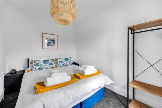Spacious Sleeps6 Leisure Contractors SuperfastWiFi - Kempston - 8