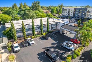 Prodigy Hotel, a Days Inn by Wyndham - Davis - 6