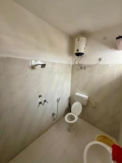 KRISHNAM GUEST HOUSE - 2