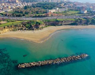 ROSSI HOUSE Apartment - Bright, spacious apartment with rooftop terrace, 150 mt from the beach and just steps from train station - Anzio Sacro Cuore - Anzio - 4