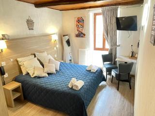 Hôtel Du Cheval Blanc Barcelonnette - 6