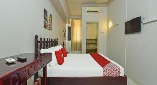 Super OYO Capital O 90659 Raintown Timbers Hotel - 1