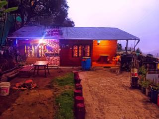 Shalom HomeStay - 1