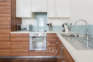 East Cliff Sea View Inc Parking & Garden - Kent - 5
