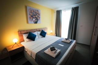 SkyLounge Suites - St Paul's Bay - 5
