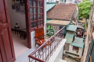 Rail & Rest Homestay - Railway View - Hanoi - 4