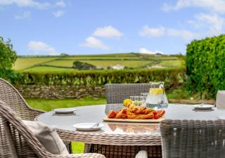 Twizzletwig - St Merryn - 5