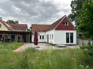 Neu renoviertes Haus mit großer Terrasse und Garten - Königs Wusterhausen - 3