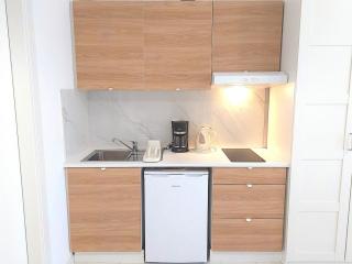 Homely Touch 1 - Quios - 1