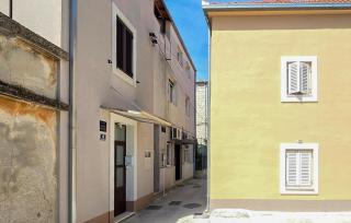 Cozy Apartment In Kastel Stafilic With Wifi - Kaštela (Castelli) - 6